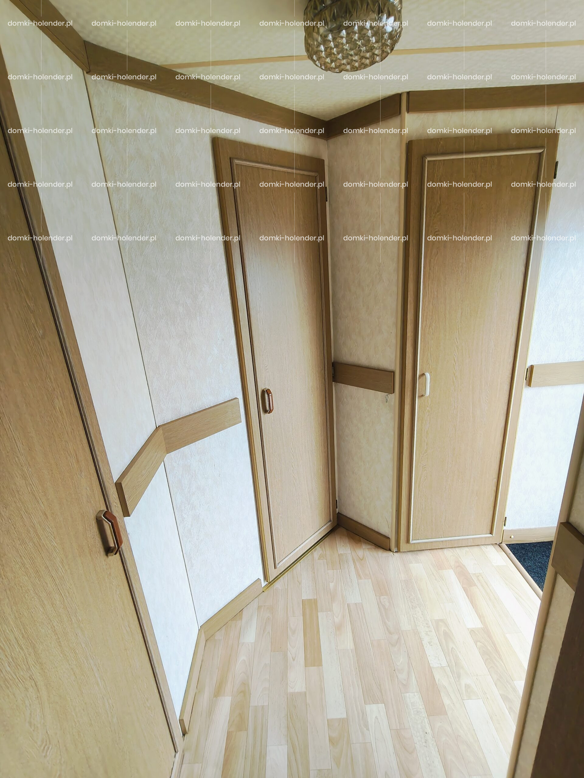 oplus_1056